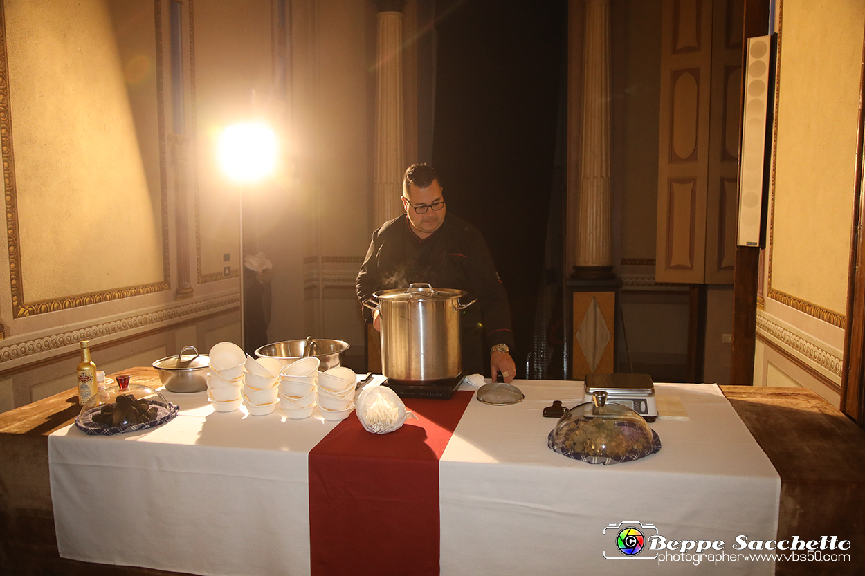 VBS_1154 - Fiera Nazionale del Tartufo e dei Santi 2022.jpg